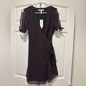 Very new with tag. Color: black/comb xs BCBGeneration